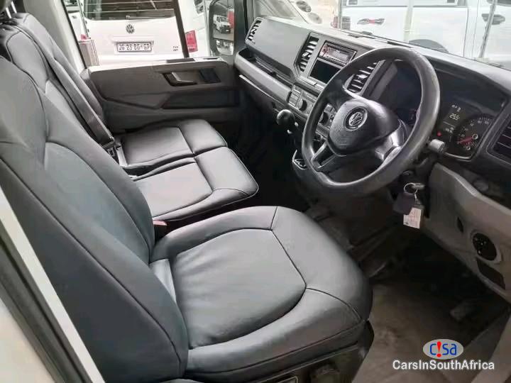 Volkswagen Kombi Crafter 50 2.0TDI LWB 067 251 5460 Manual 2018 - image 5