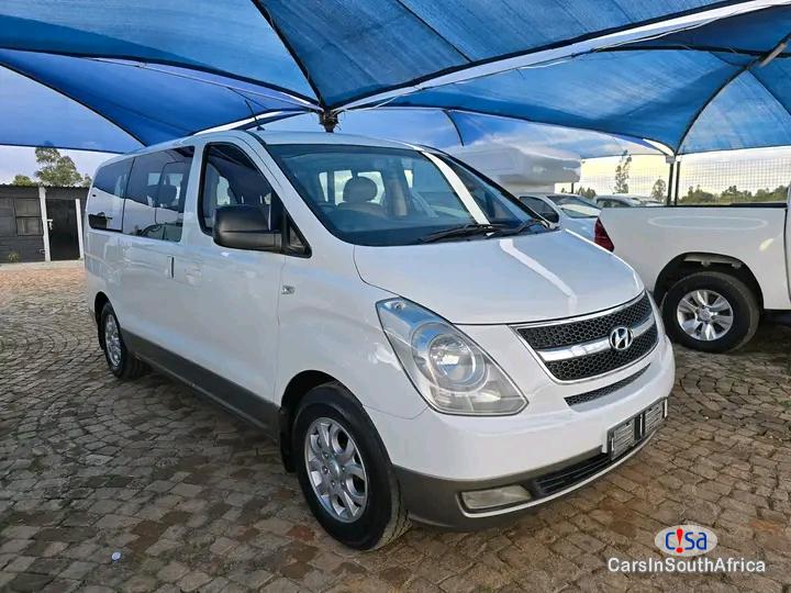 Picture of Hyundai H-1 2.4 CVVT Executive Manual 2012