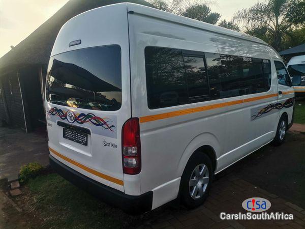 Toyota Quantum 2.5 D-4D Sesfikile 16-Seat Manual 2020