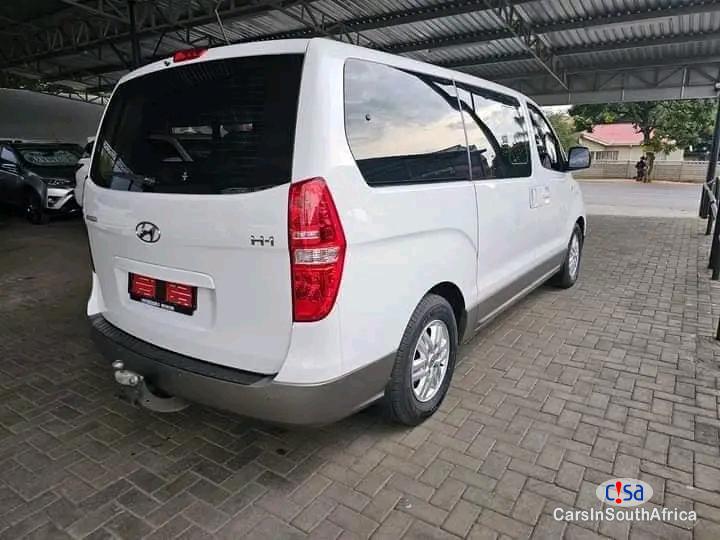 Hyundai H-1 Automatic 2017