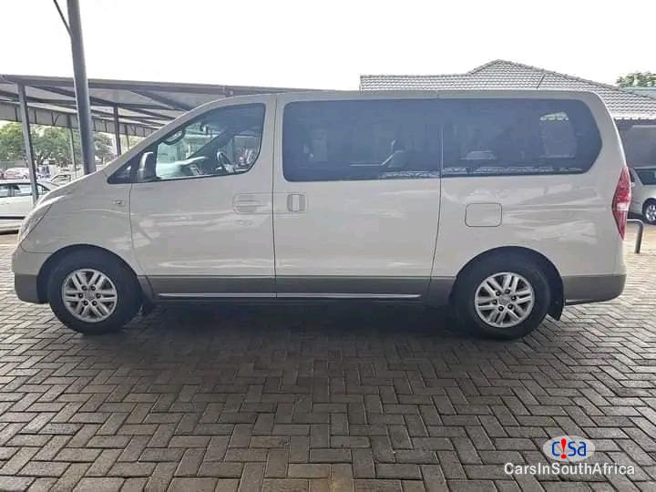 Hyundai H-1 Automatic 2017 - image 3