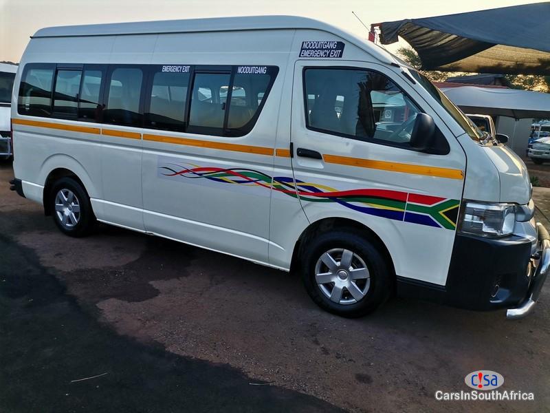 Toyota Quantum 2.5 Sesifikile 16 Seats ( +27 685845776 Manual 2019 in South Africa