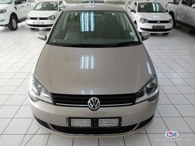 Pictures of Volkswagen Polo 1.4 Manual 2014