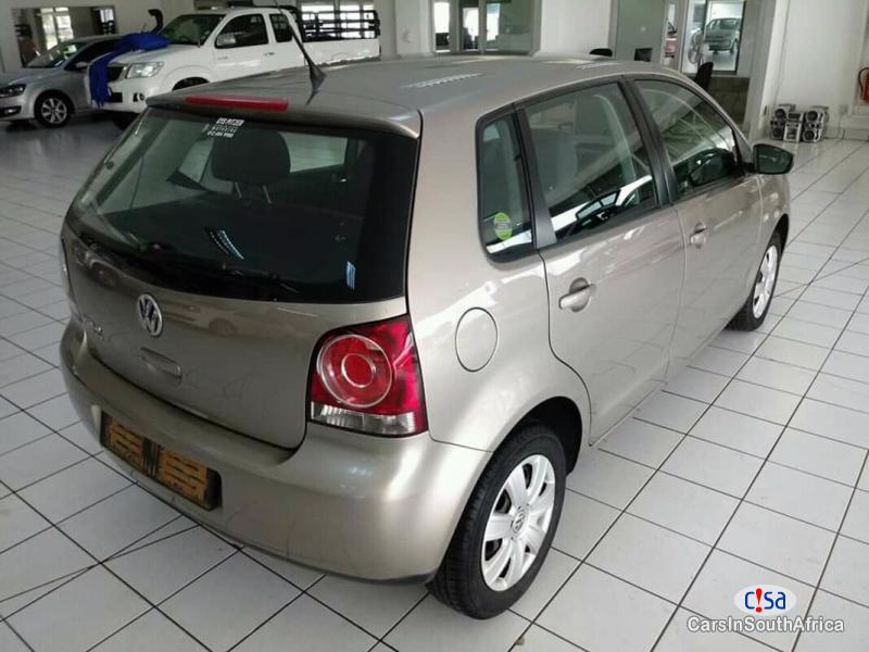 Volkswagen Polo 1.4 Manual 2014 - image 4