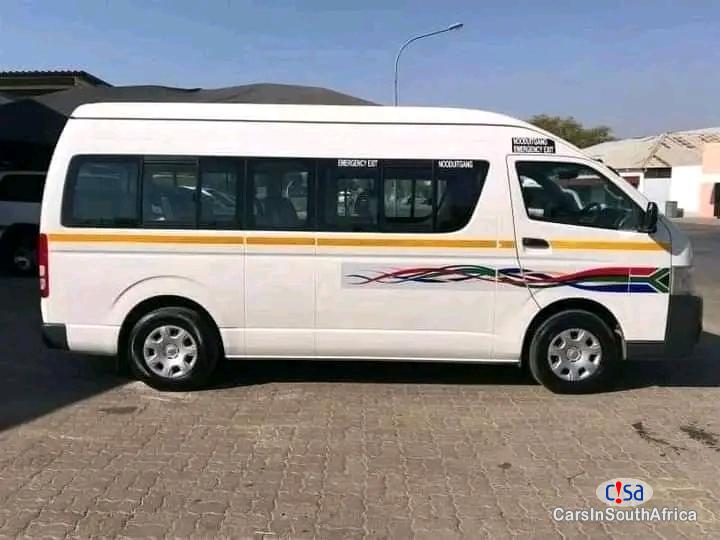 Toyota Quantum 2.5 Sesifikile 16 Seats ( +27 685845776 Manual 2017 in South Africa