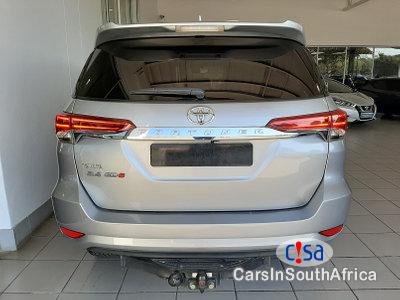 Toyota Fortuner 2.0 Automatic 2018 - image 2