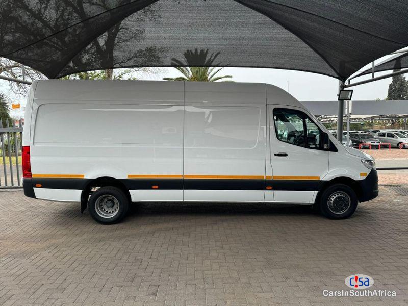 Picture of Mercedes Benz 4.0 Mercedes Benz Sprinter Bank Repo Manual 2019