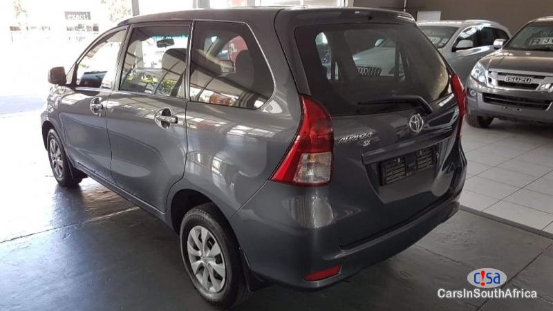 Toyota Avanza 1.5 Manual 2015 - image 4