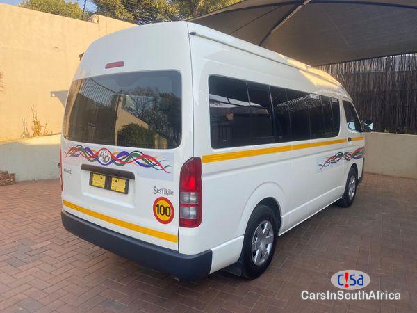 Toyota Quantum 2.5D-4D Sesifiki´re Manual 2022