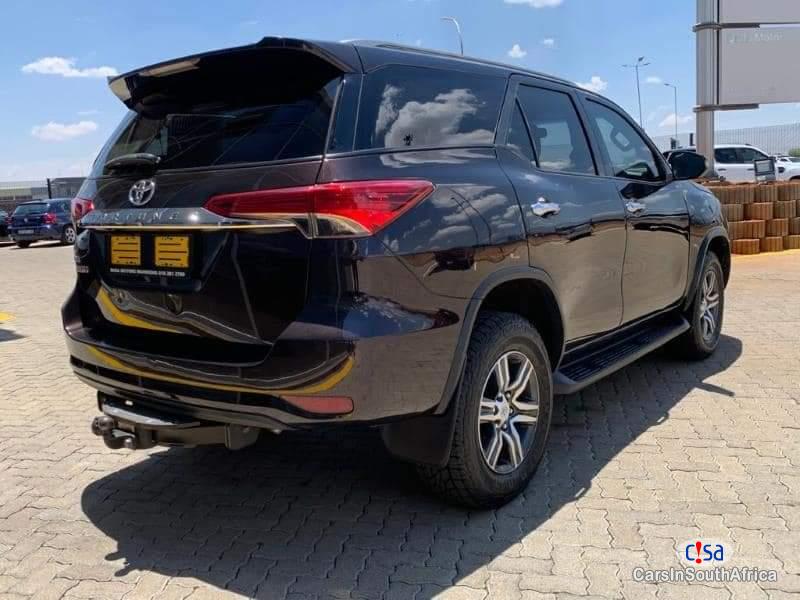 Toyota Fortuner 2.8GD6 RAISED BODY AUTO..0679505805 Automatic 2019 - image 2