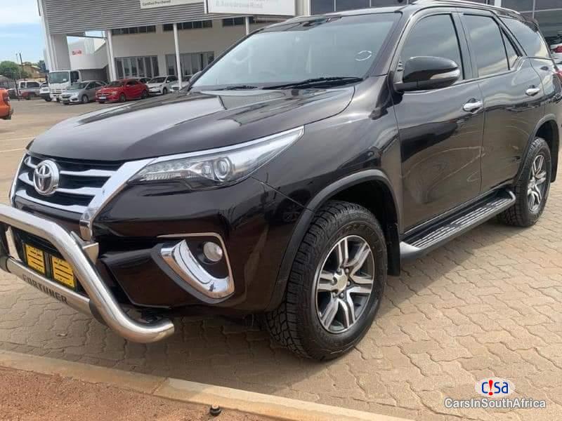 Toyota Fortuner 2.8GD6 RAISED BODY AUTO..0679505805 Automatic 2019 - image 4