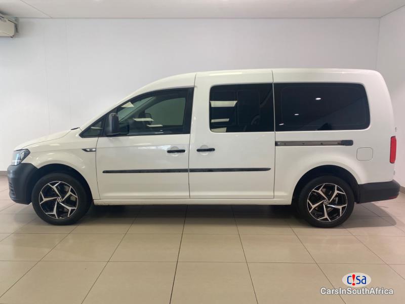 Volkswagen Caddy 2.0 Tdi Crew Bus Manual 2021 in South Africa