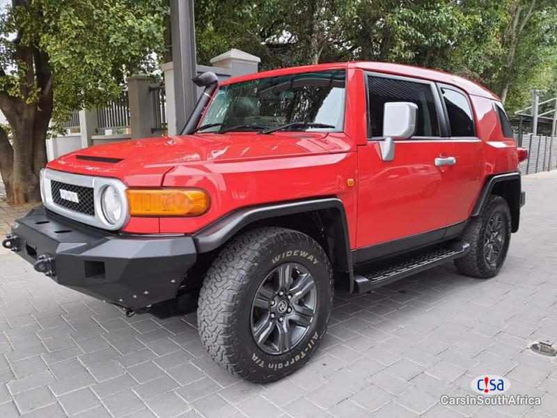 Toyota FJ Cruiser 4.0 V6 Automatic 2016