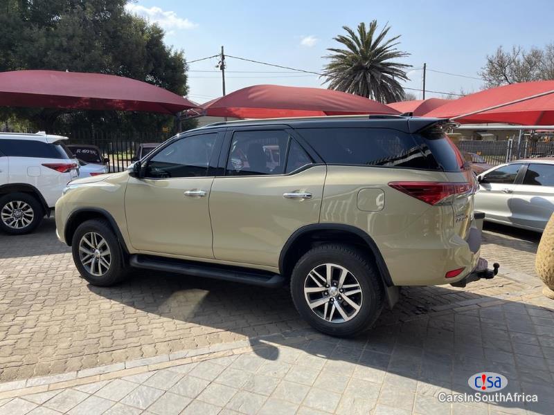 Toyota Fortuner 2.8GD6 Epic Black Automatic 2021 - image 2
