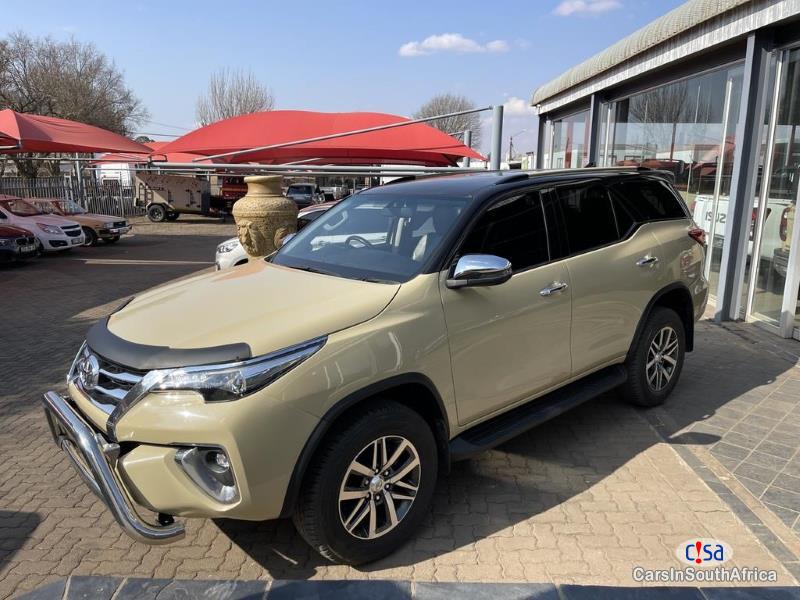 Toyota Fortuner 2.8GD6 Epic Black Automatic 2021 - image 3