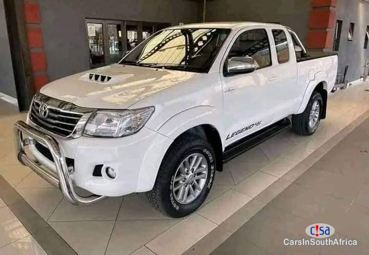 Picture of Toyota Hilux 3.0D4D Legend 45 Extra Cab Manual 2016