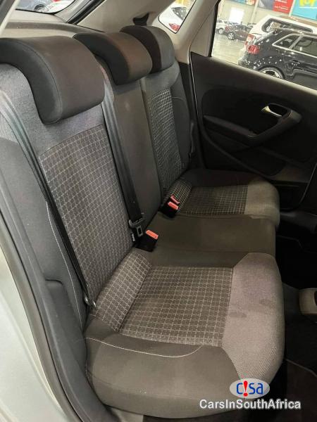 Volkswagen Polo 1.2 Tsi Manual 2017 - image 5