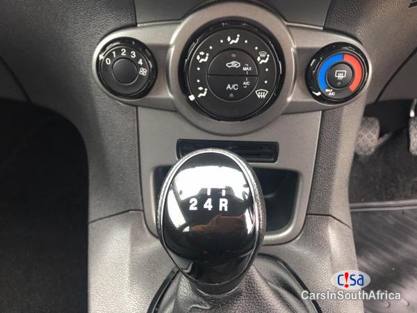 Ford Fiesta Manual 2015 in Gauteng - image