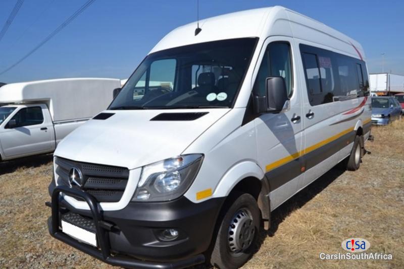 Mercedes Benz 3.0 Manual 2018