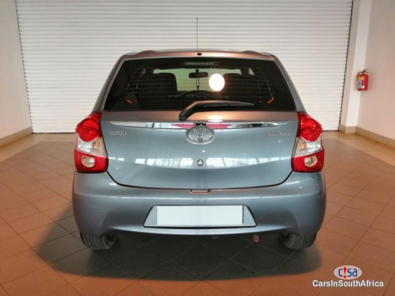 Toyota Etios Manual 2016 - image 2