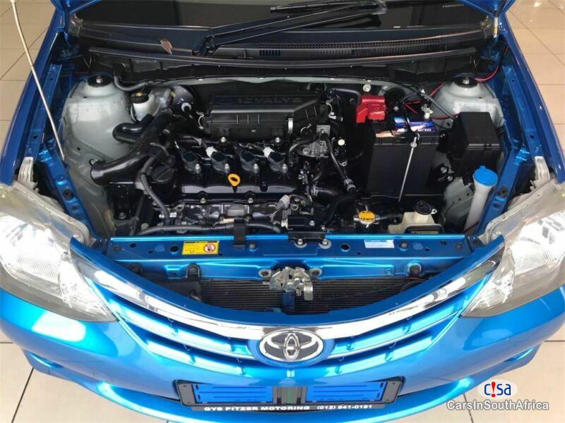 Toyota Etios Manual 2013 - image 7