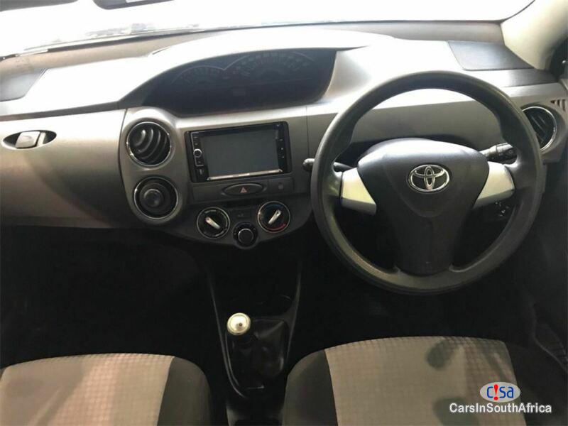 Toyota Etios Manual 2013 - image 8