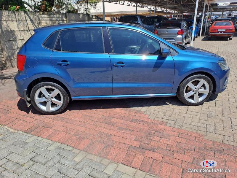 Volkswagen Polo 1.2 Manual 2017 - image 3