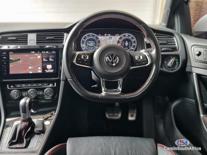 Volkswagen Golf 2.0 Automatic 2017 - image 5
