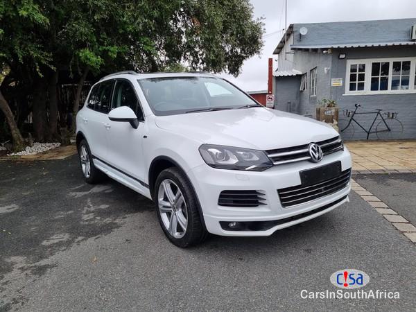 Pictures of Volkswagen Touareg 2.0 Automatic 2017