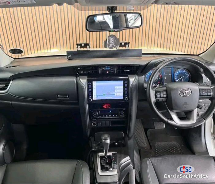 Toyota Fortuner 2.8 /// Whatsapp Or Call > 0705009841 Automatic 2024 - image 3