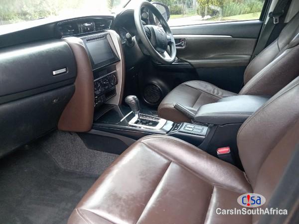 Toyota Fortuner 2.4 GD-6 Raised Body Auto / +27 685845776 Automatic 2018 - image 6