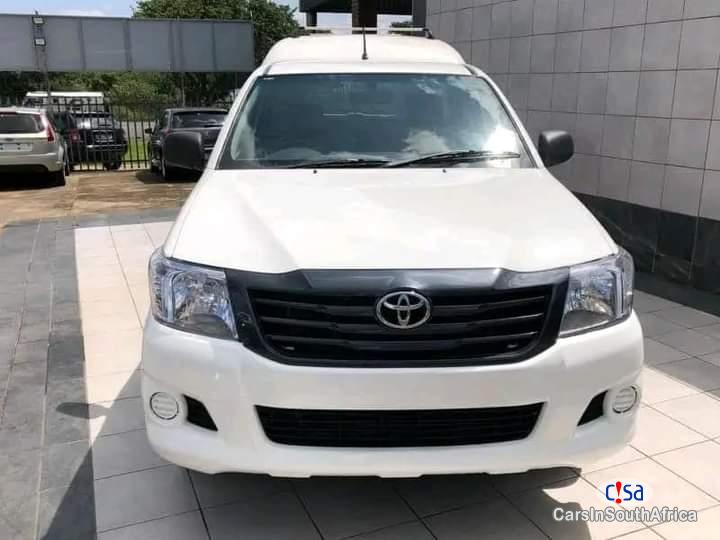 Picture of Toyota Hilux Manual 2013