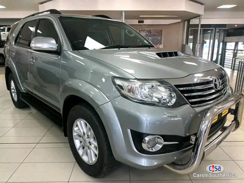 Toyota Fortuner 3.0 D4D[0817579183] Manual 2015 - image 2