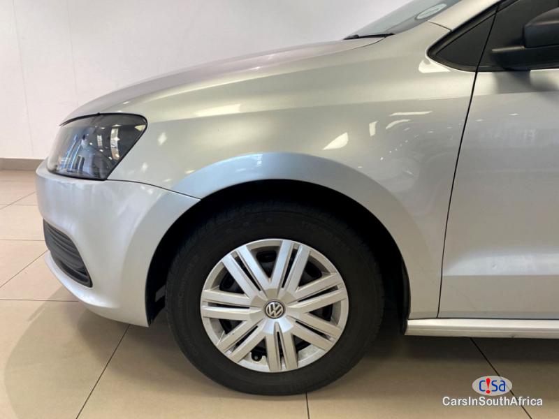 Volkswagen Polo 1.2 Tsi 067 251 5460 Manual 2017 - image 11