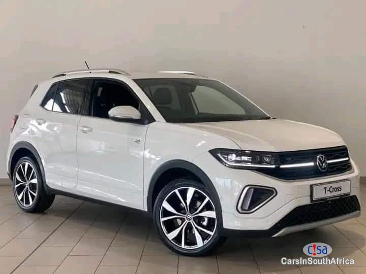 Volkswagen Golf 2023 Volkswagen Golf T_Roc Contract Or Whatsapp 0665141346 Manual 2023 - image 2