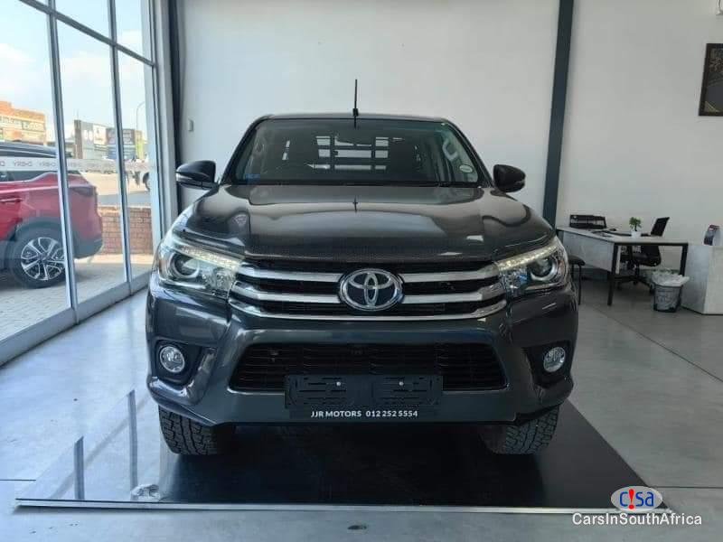 Pictures of Toyota Hilux 2018 TOYOTA HILUX 2.8GD-6 DOUBLE CONTACT OR WHATSAPP 0665141346 Automatic 2018