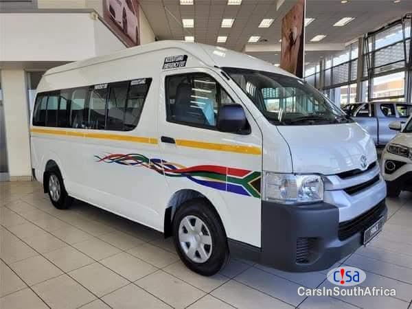 Toyota HiAce 2.5 D4d Sesfikile (0726318146) Manual 2023 - image 2