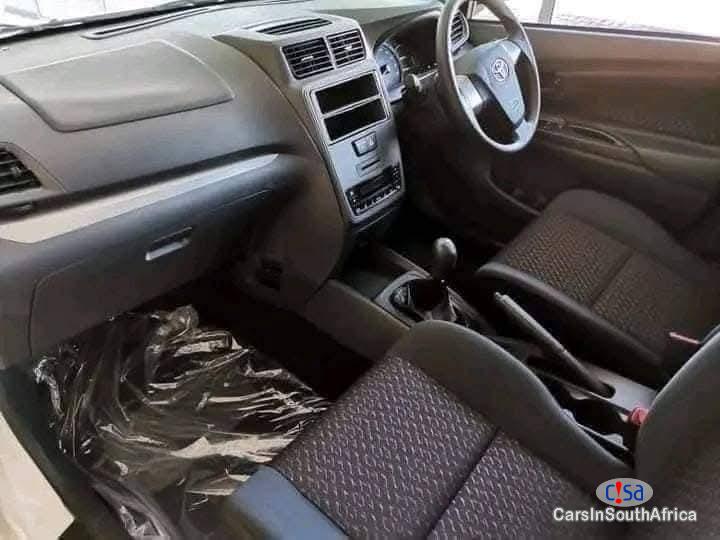 Toyota Avanza Manual 2017 - image 9