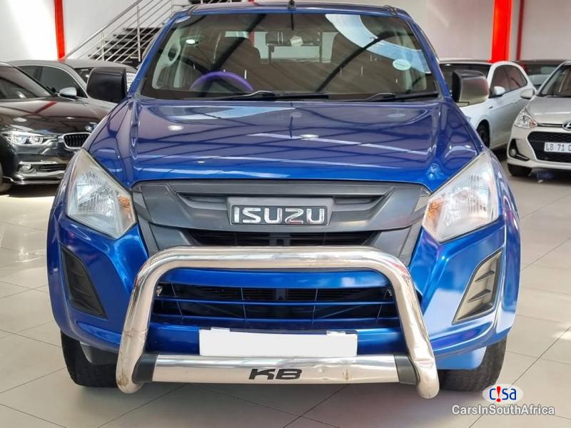 Picture of Isuzu KB250 KB 250D-Teq Manual 2018