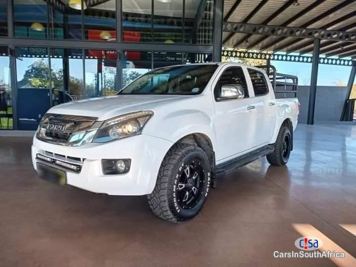 Pictures of Isuzu KB300 300 Manual 2015