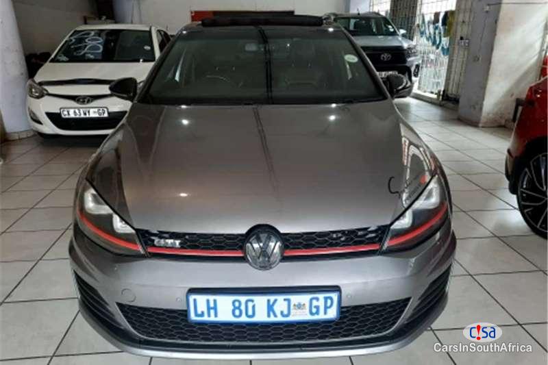 Pictures of Volkswagen Golf 2.0 Automatic 2016