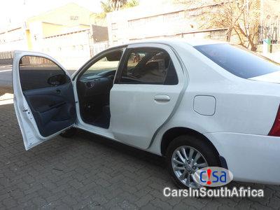 Toyota Etios 1.5 Manual 2015 - image 5