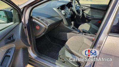 Ford Focus 1.6 Manual 2012 - image 7