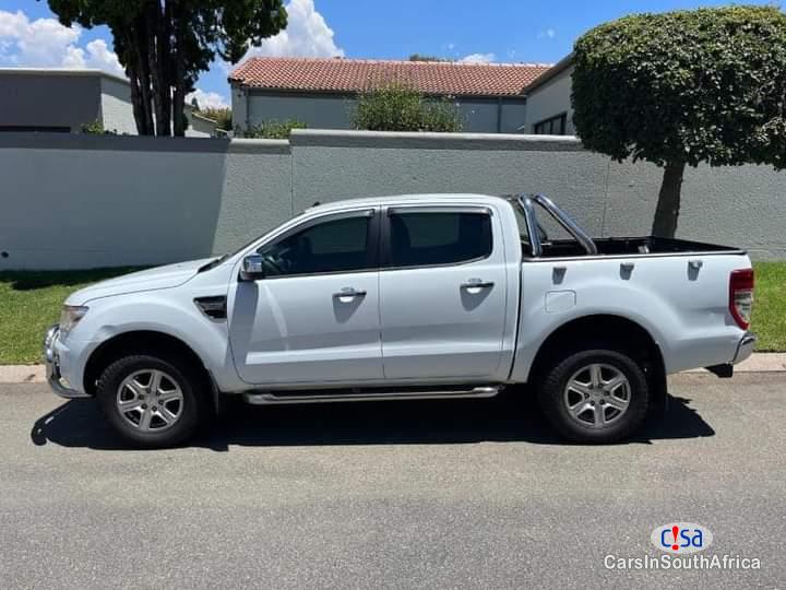 Pictures of Ford Ranger 3.2 Manual 2015