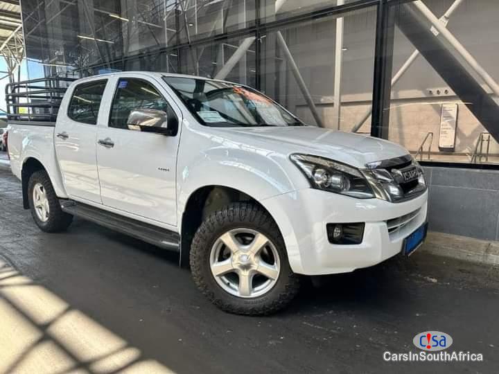 Pictures of Isuzu KB300 300D Manual 2015
