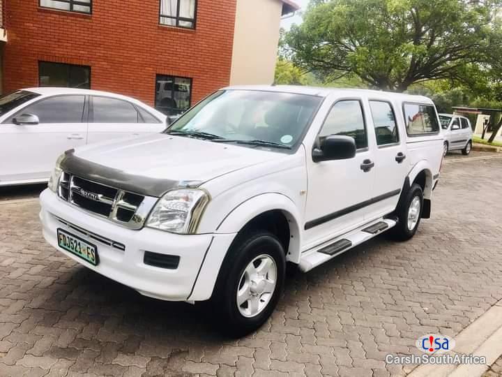 Isuzu KB250 250 Manual 2015 - image 2