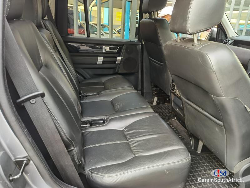 Land Rover Discovery 3.0 Td V6HSE Automatic 2013 - image 7