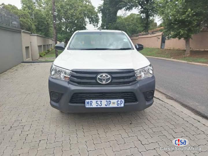 Toyota Hilux 2.4GD Manual 2018 - image 2