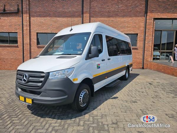 Pictures of Mercedes Benz 2.5 Manual 2015