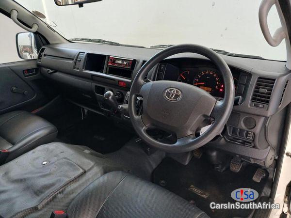 Toyota Quantum 2.5 D-4D Sesfikile 16-seats Call 081 494 5928 Manual 2019 in Gauteng